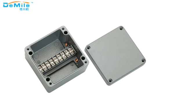 铸铝防水接线盒_9P接线端子盒